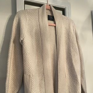Abercrombie cardigan
